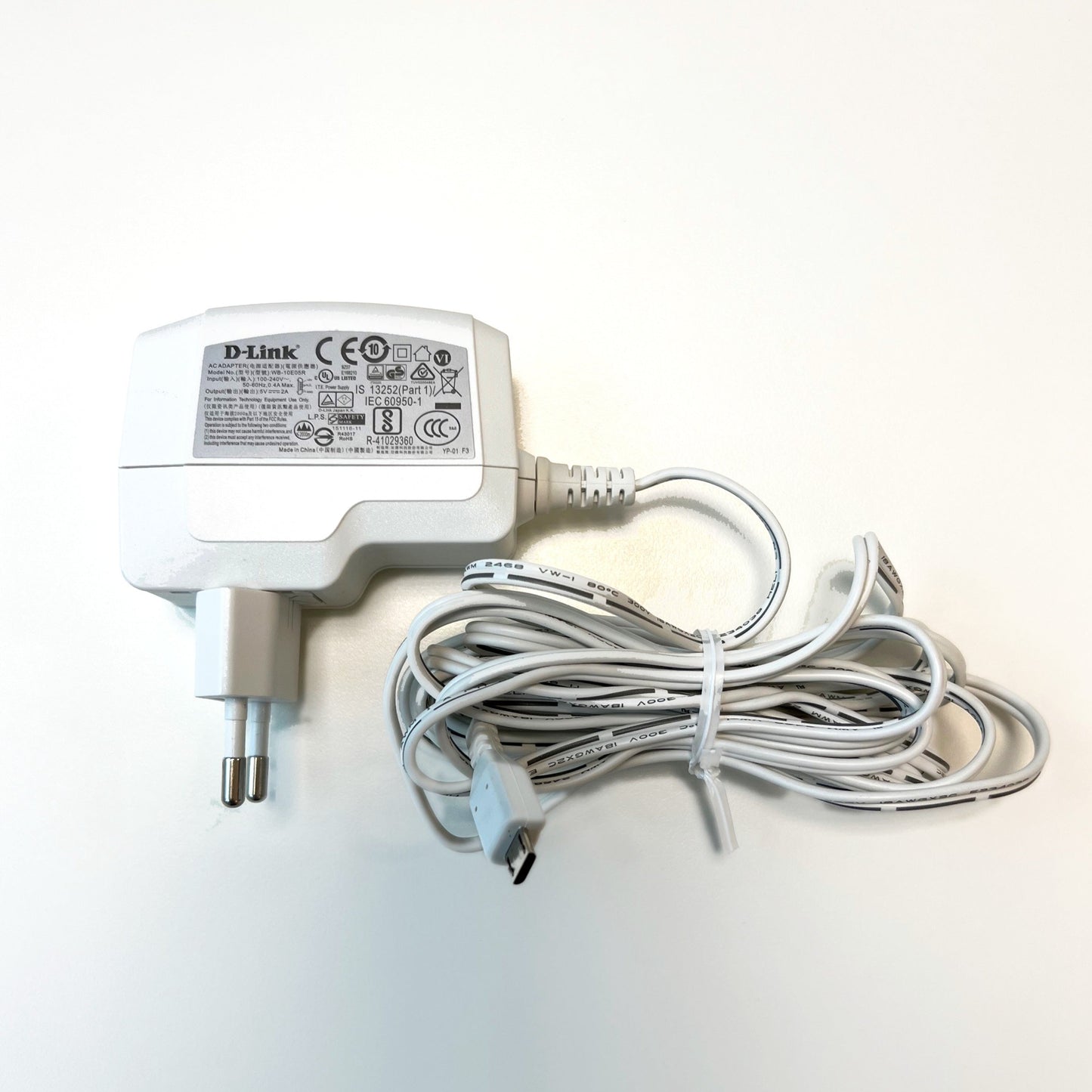 DCS-8525LH Power Adapter DC Output 5V,2A (Micro-USB) (HW/A1)